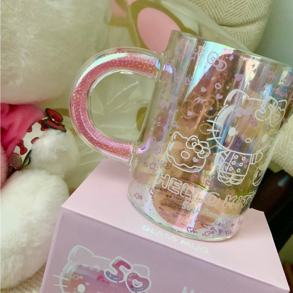 Hello kitty mug 50th anniversary special edition - Picture 6 of 7